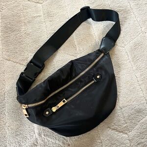 Black Fanny Pack